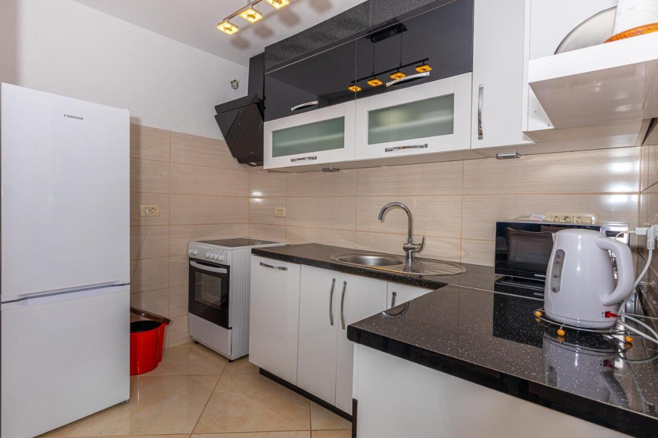 Apartman Sare ซริกเวนิซา ภายนอก รูปภาพ
